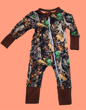 Load image into Gallery viewer, Camo Bamboo Sleeper