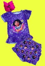 Load image into Gallery viewer, Encanto Shorts Set