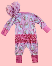 Load image into Gallery viewer, Pink Santa Ruffled Bamboo Sleeper