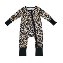 Load image into Gallery viewer, Leopard Bats Zippered Sleeper