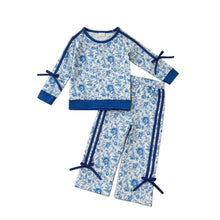 Load image into Gallery viewer, Blue Floral Toile Wide Leg Pants Set