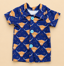 Load image into Gallery viewer, Highland Cow Shirt