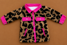 Load image into Gallery viewer, Hot Pink &amp; Leopard Sherpa Jacket