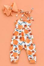 Load image into Gallery viewer, Peach Jumper
