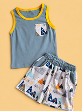 Load image into Gallery viewer, Mountains Shorts Set