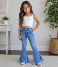 Load image into Gallery viewer, Frayed Denim Jeans