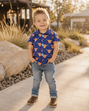 Load image into Gallery viewer, Highland Cow Shirt
