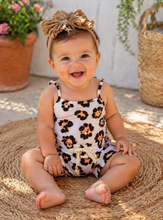 Load image into Gallery viewer, White Leopard Shorties Set