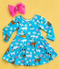 Load image into Gallery viewer, Floral Farm Dress