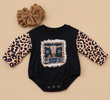 Load image into Gallery viewer, Leopard Cowgirl Leo