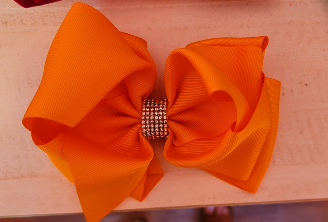 Tangerine Bow