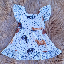 Load image into Gallery viewer, Cattle Dress
