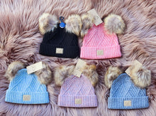 Load image into Gallery viewer, Baby Large Patch Heathered Fur Pom C.C Beanie