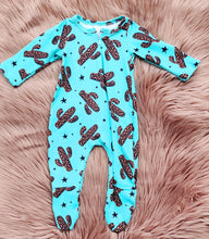 Load image into Gallery viewer, Leopard Cactus Sleeper